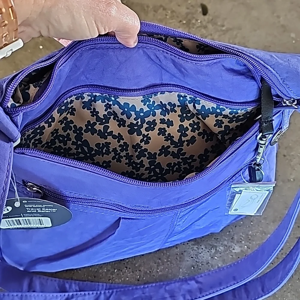 Travelon Purple bag - Picture 9 of 16
